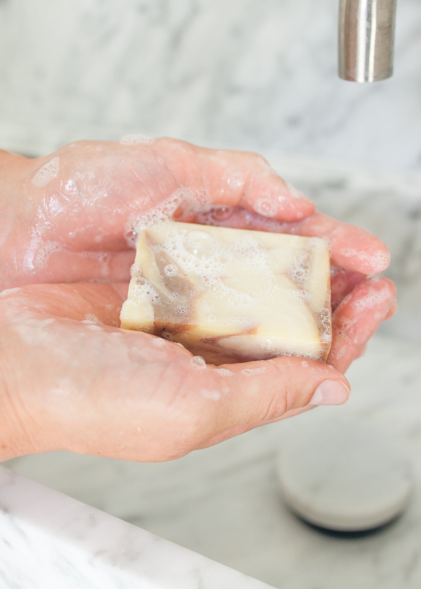 Hand- en Bodyzeep - sheaboter & cacao